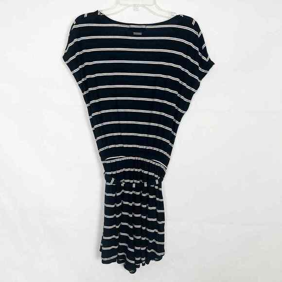 Billabong Women's Striped Short Sleeve Romper Size Small Tie Waist - Picture 6 of 10